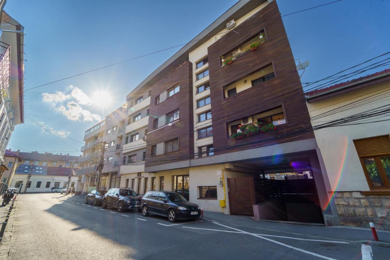 5* Mansion In City Center คลูจ-นาโปกา ภายนอก รูปภาพ